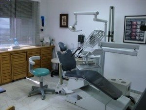 dental periodent 300x225 - Dental Periodent