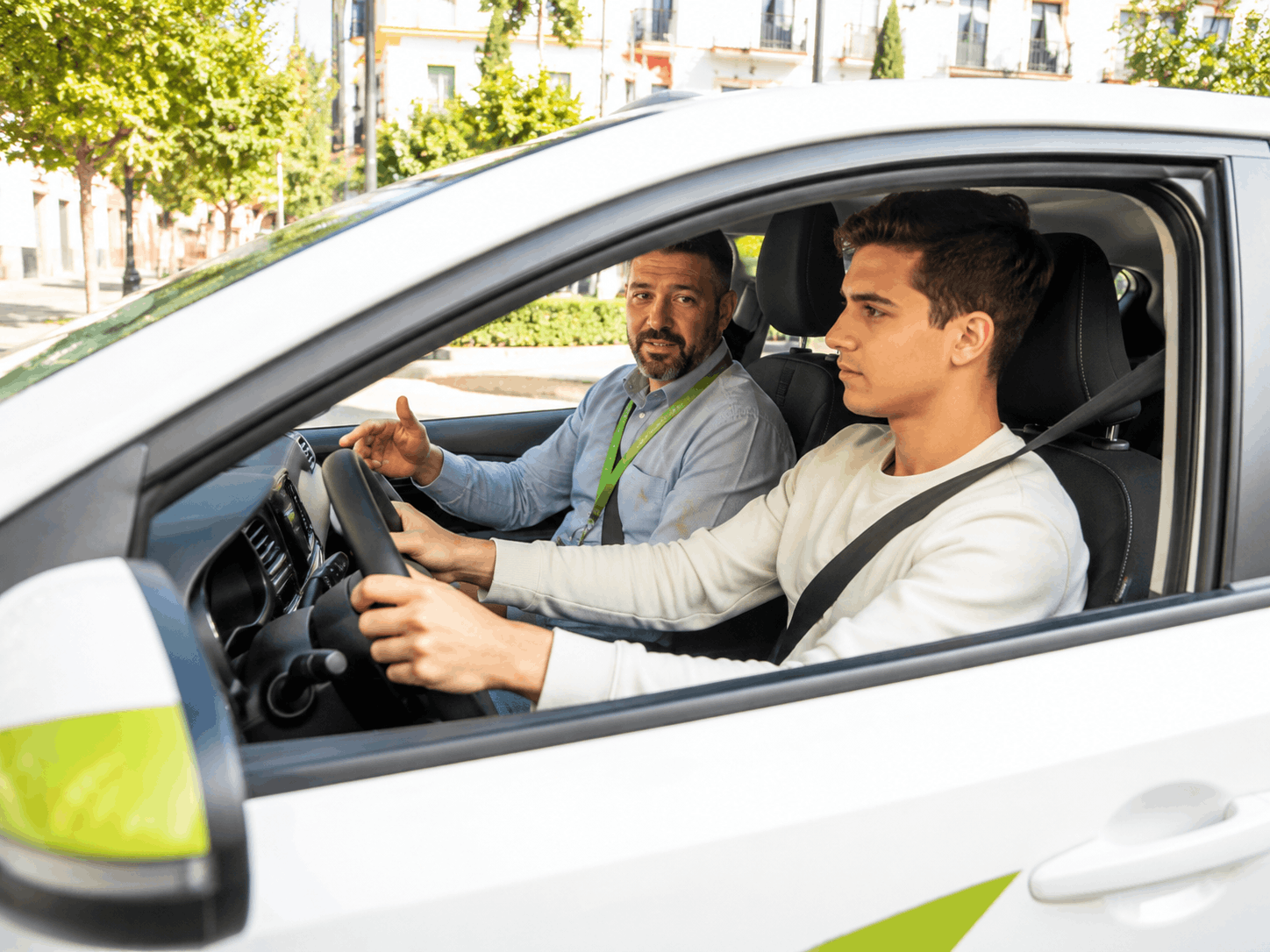 carnet coche sevilla clase practica 1 - Carnet de coche en Sevilla: gu&iacute;a para sacar el permiso B paso a paso